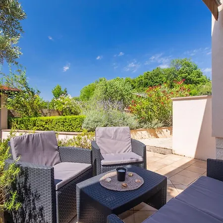 Miljenko Apartamento Punat